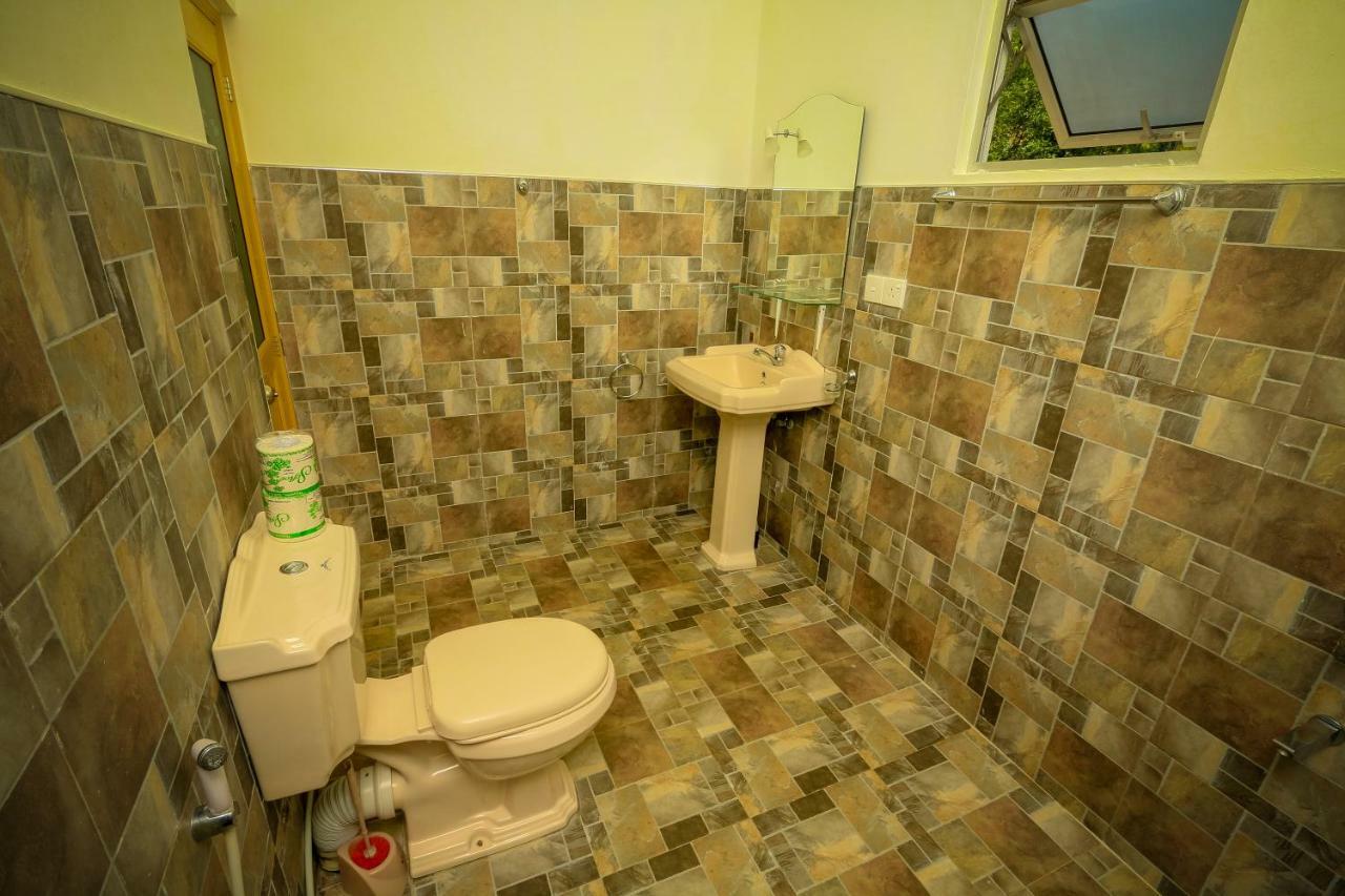 Проживание в семье Waterfall View *